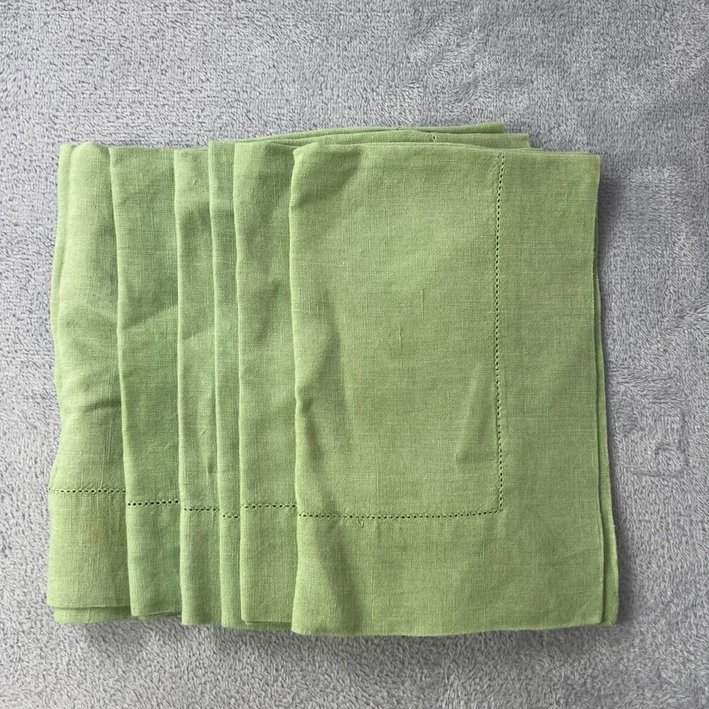 Bloomingdale's At Home 100% Linen Napkins Set of 6 Green Hemstitch Lithuania